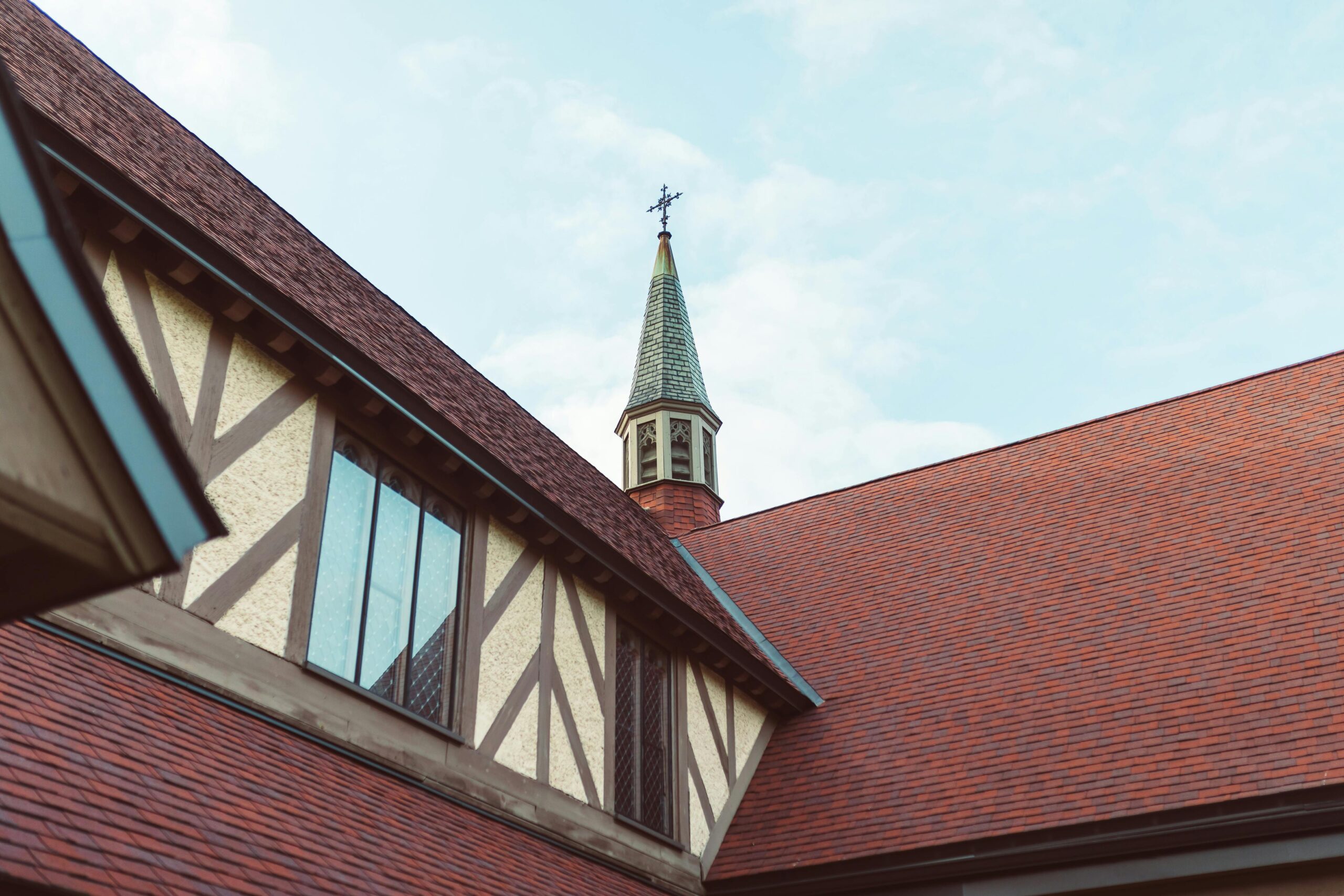 specialty roofing lead generation platform - photo of a historic building roof with spire